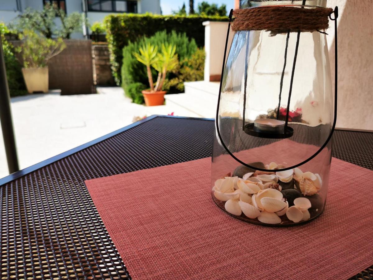 Apartments Medusa Rovinj Bagian luar foto